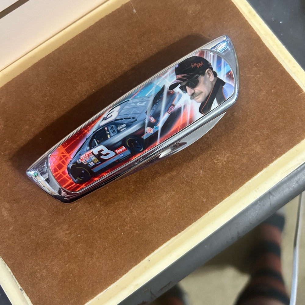 No. 3 Dale Earnhardt collectors knife by the Franklin Mint